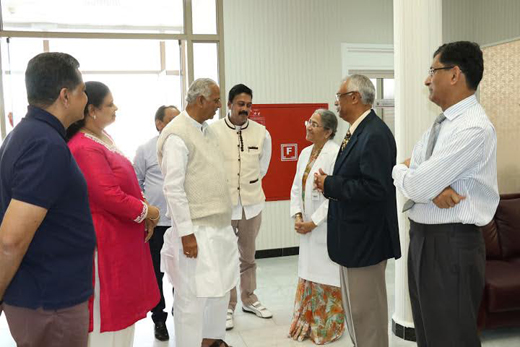 Visits Gulf Medical University